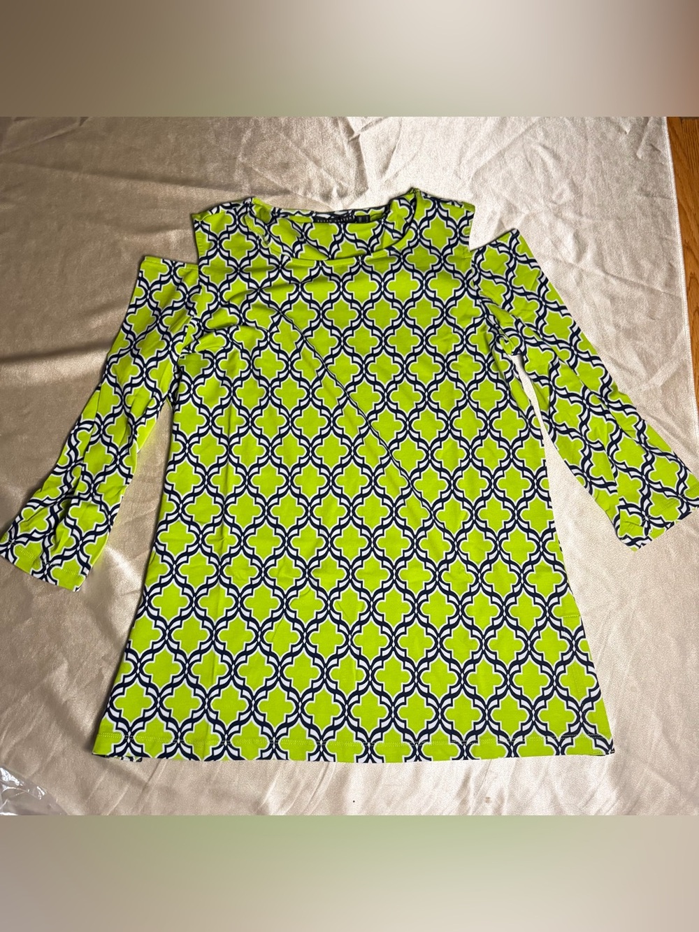Susan Graver Weekend Printed Cotton Modal Cold Shoulder Tunic Medium A301144 New